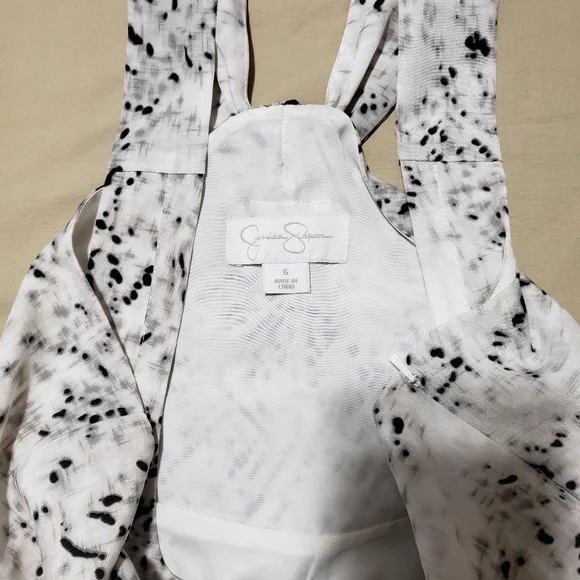 Jessica Simpson flowy summer dress - Picture 7 of 8